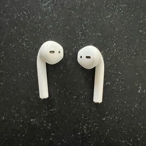 Apple AirPods